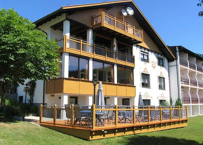 Hotel Riesberghof Otel Lindberg