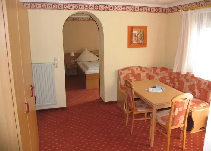 Hotel Riesberghof Otel